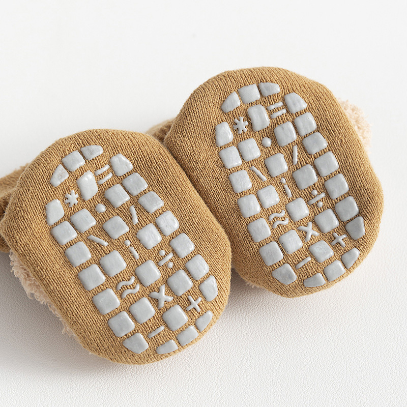 아기 양말 면화 두꺼운 따뜻한 아늑한 귀여운 만화 곰  - Unisex Baby Socks Non Slip 리뷰 및 가격